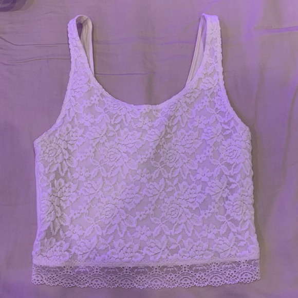 white cropped tank top - Picture 3 of 3